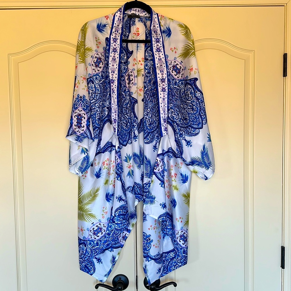 Bold, asymmetrical kimono style shawl